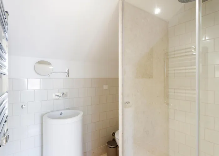Comfortable Suite In A Shared Apartment In The Center Of Lisbon * Lisbona