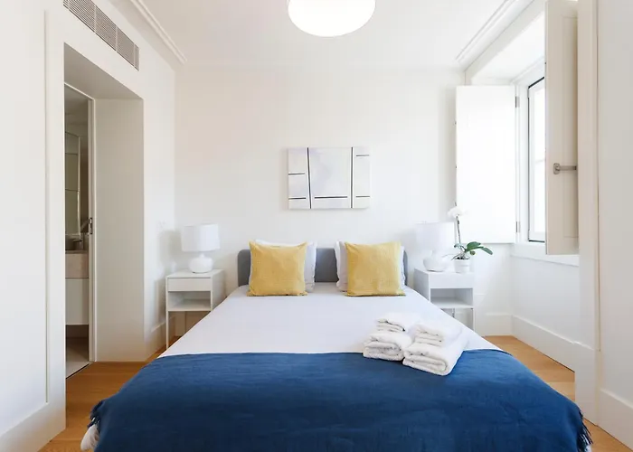 בית אירוח Comfortable Suite In A Shared Apartment In The Center Of Lisbon